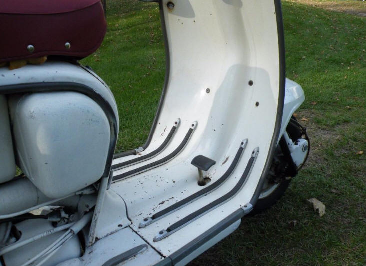 Lambretta SX 200 in Original White