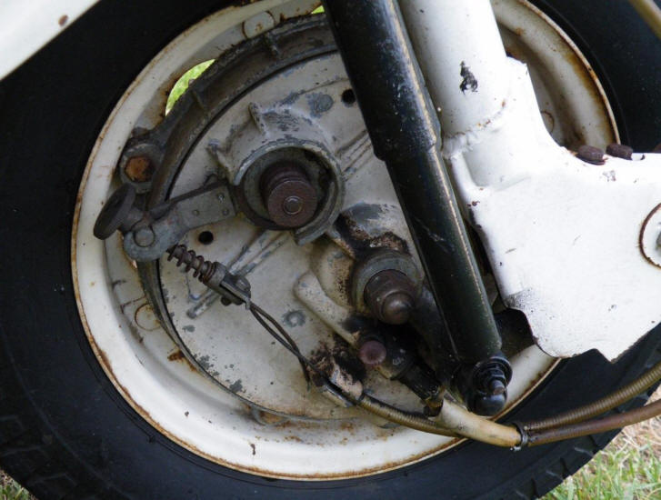 Lambretta SX 200 in Original White