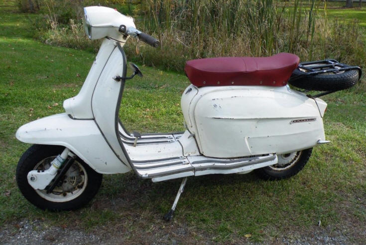 Lambretta SX 200 in Original White