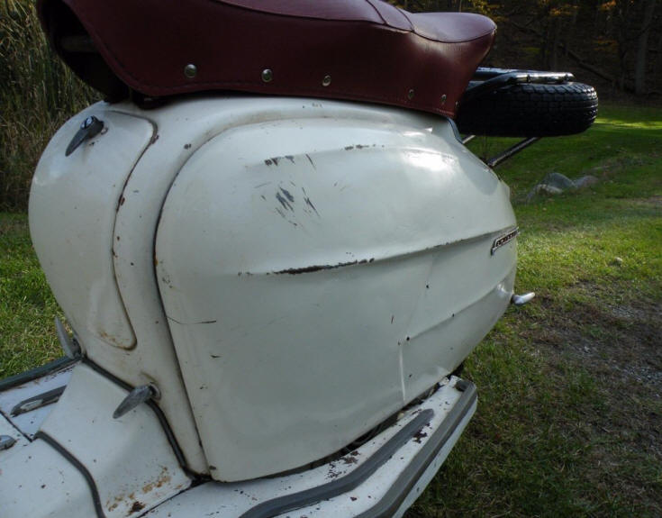 Lambretta SX 200 in Original White