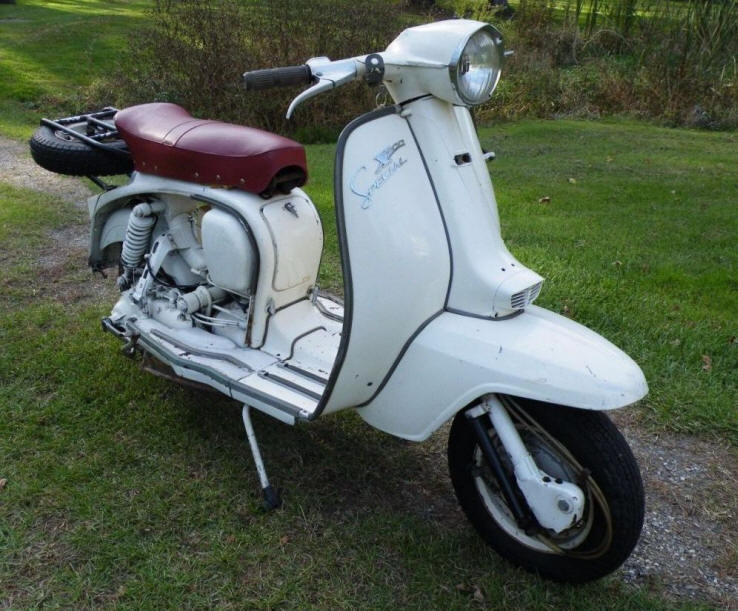 Lambretta SX 200 in Original White