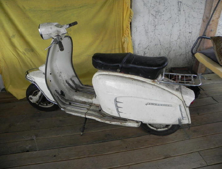 Lambretta TV 200 in Original White