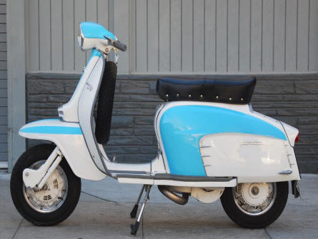 Lambretta TV 175 Series III in White and Ribbon Blue