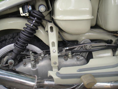 Lambretta LI Special Dark Ivory and Ribbon Blue