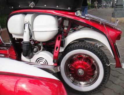 Lambretta TV 175 Series III Red and White
