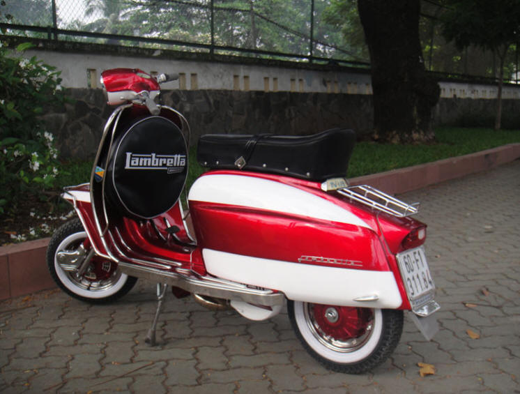 Lambretta TV 175 Series III Red and White