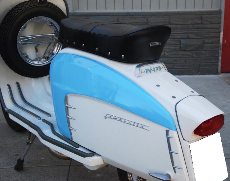 Lambretta TV 175 Series III White and Ribbon Blue