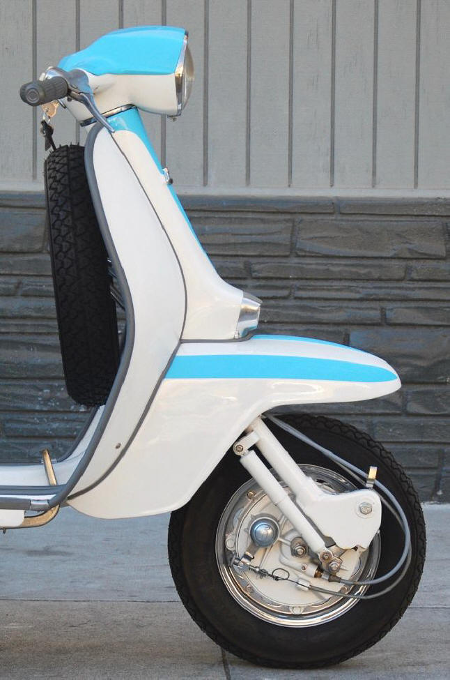 Lambretta TV 175 Series III White and Ribbon Blue