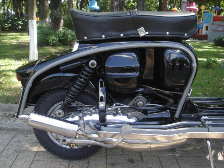 Lambretta LI Special Pure Black