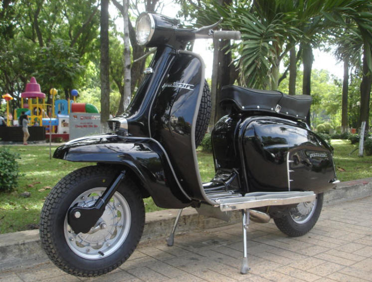Lambretta LI Special Pure Black
