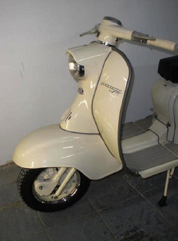 Lambretta TV 175 Series I Ivory