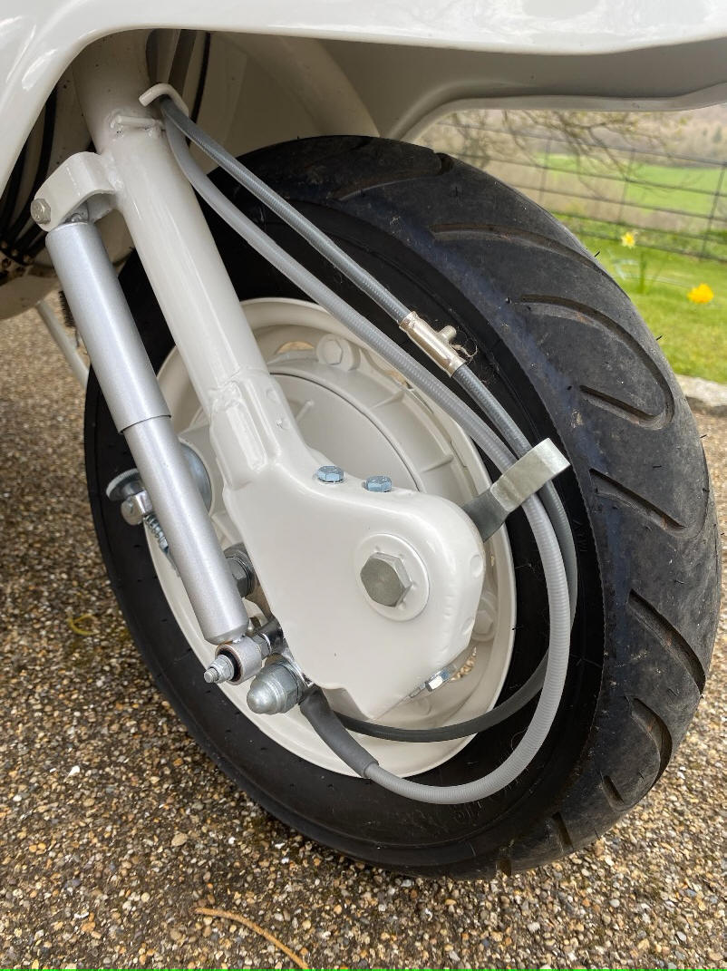 Lambretta SX200 in White