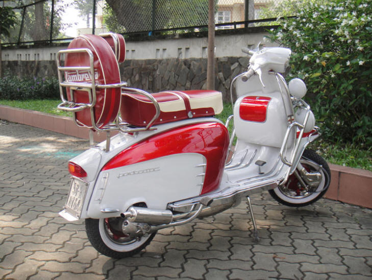 Lambretta LI Special White and Red