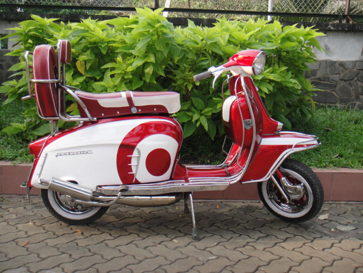 Lambretta LI Special Red and White MOD Target