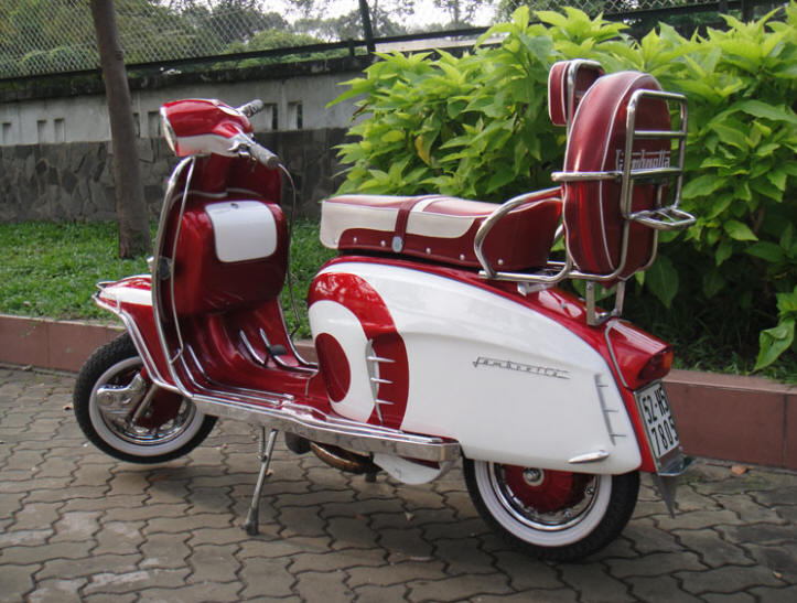 Lambretta LI Special Red and White MOD Target