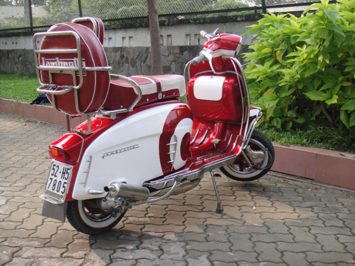 Lambretta LI Special Red and White MOD Target