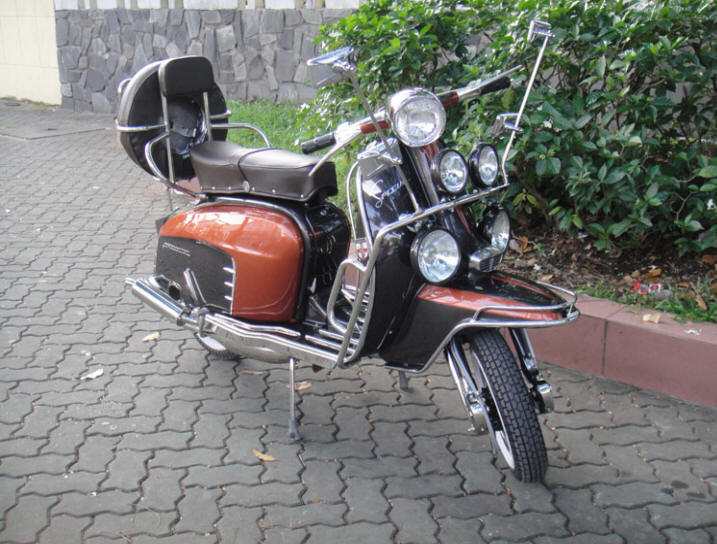 Lambretta LI Special Brown and Copper Brown