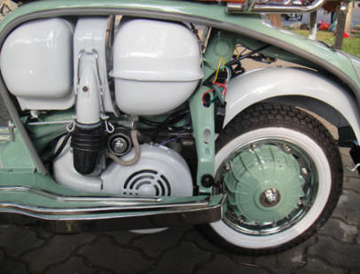Lambretta LI Special Turquoise Blue and White