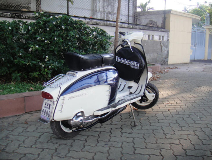 Lambretta LI Special White and Steel Blue