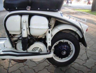 Lambretta LI Special White and Steel Blue