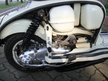 Lambretta LI Special White and Steel Blue