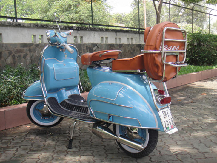Vespa VBB Light Blue