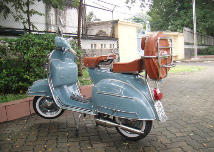 Vespa VBC Pastel Blue