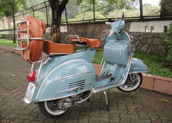 Vespa VBC Pastel Blue