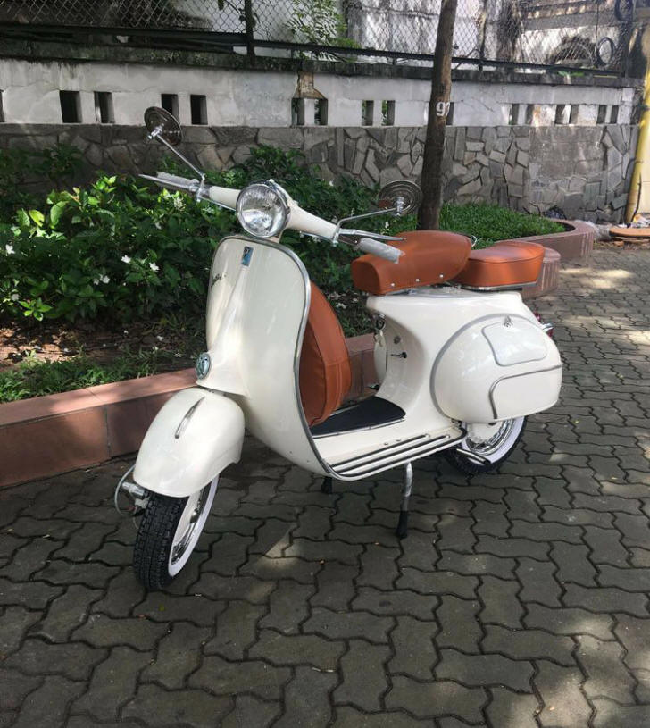 Vespa VBB Ivory