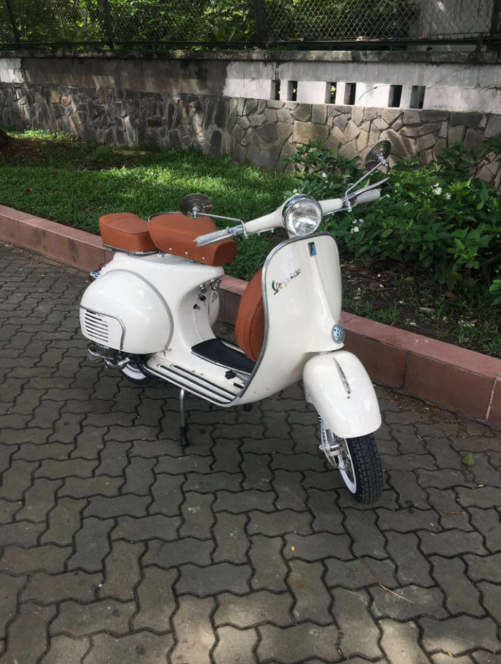 Vespa VBB Ivory