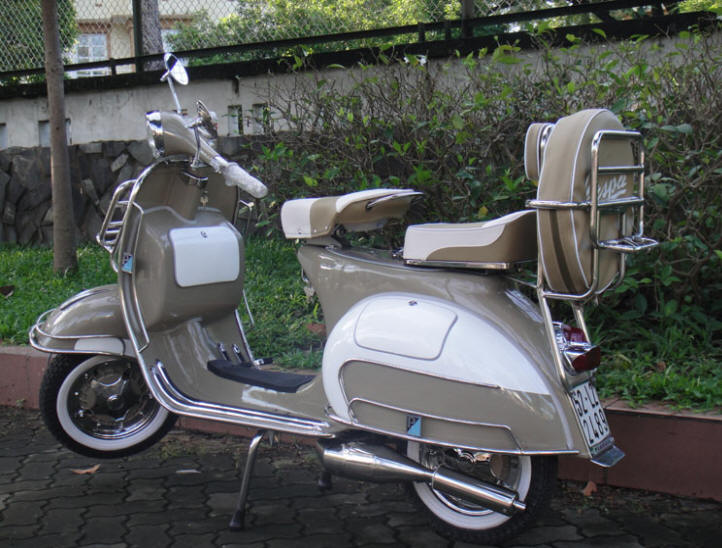 Vespa VBB Brown and White