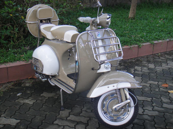 Vespa VBB Brown and White