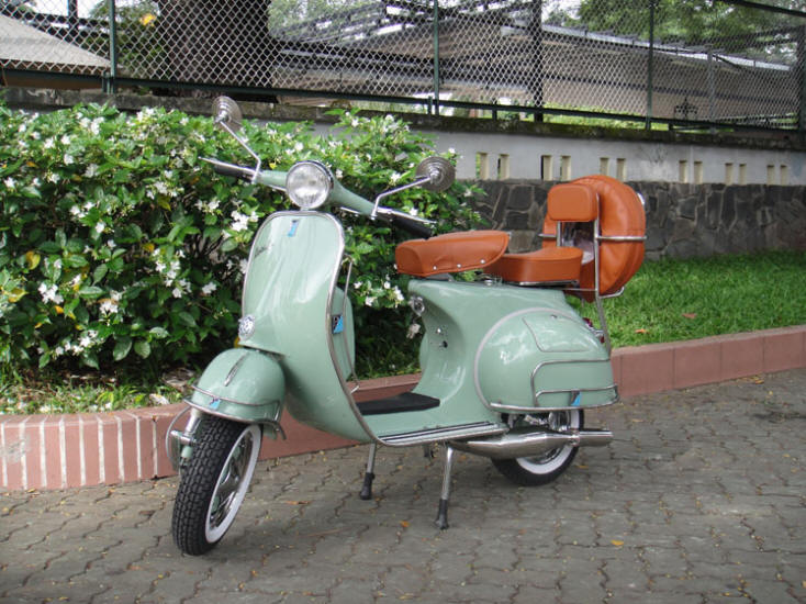 Vespa VBB Patina Green
