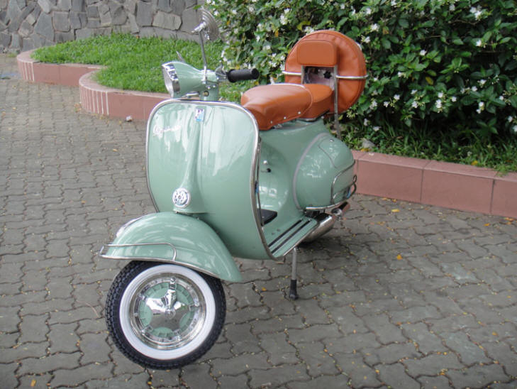 Vespa VBB Patina Green