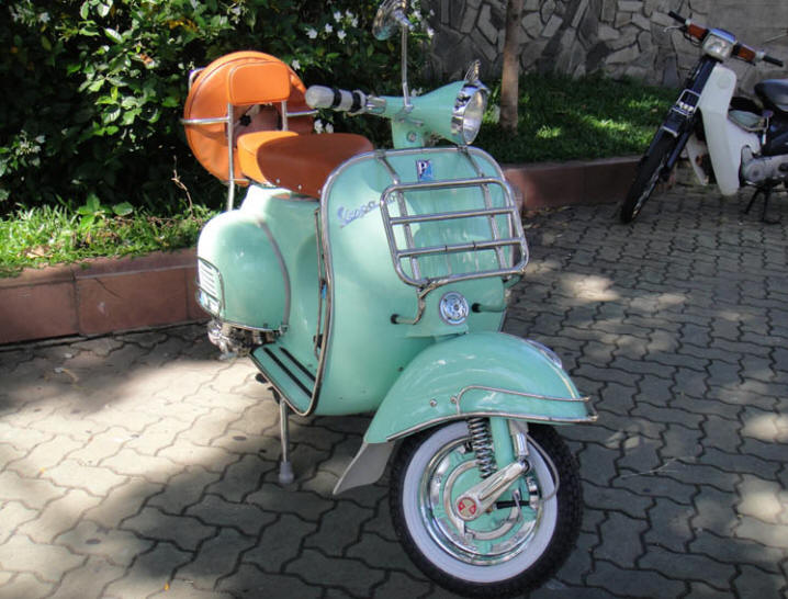 Vespa VBB Turkish Blue