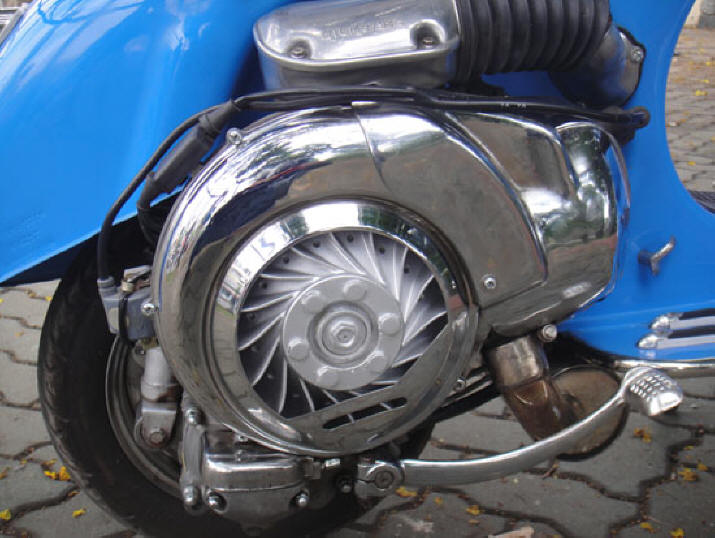 Vespa 180SS Blue
