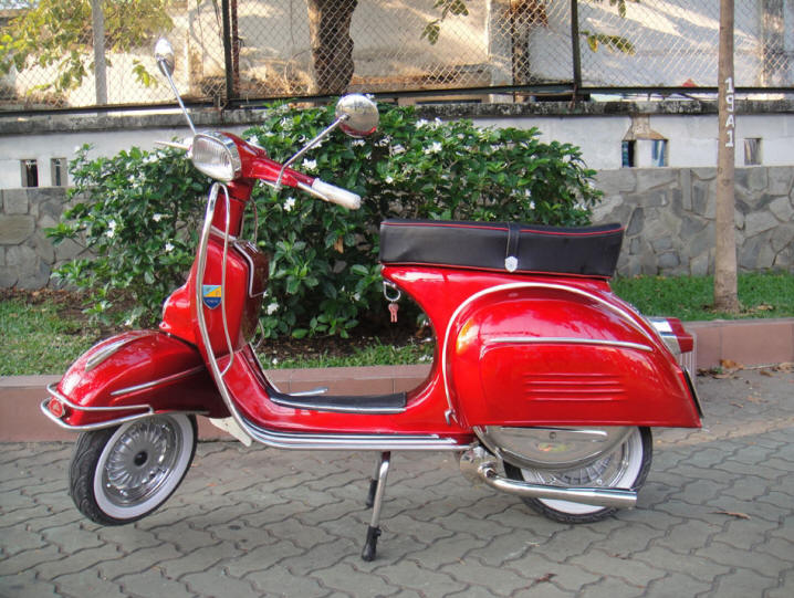 Vespa 180SS Red