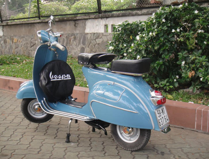Vespa VBB Blue