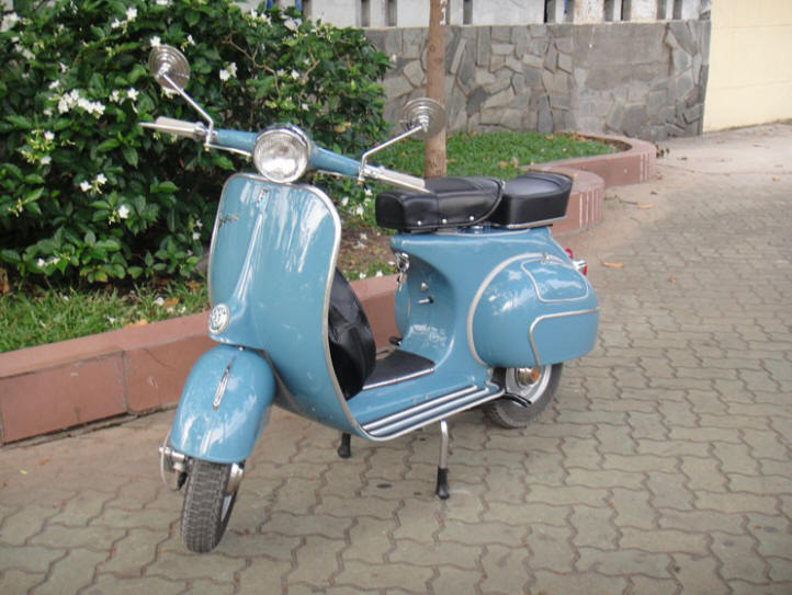 Vespa VBB Blue