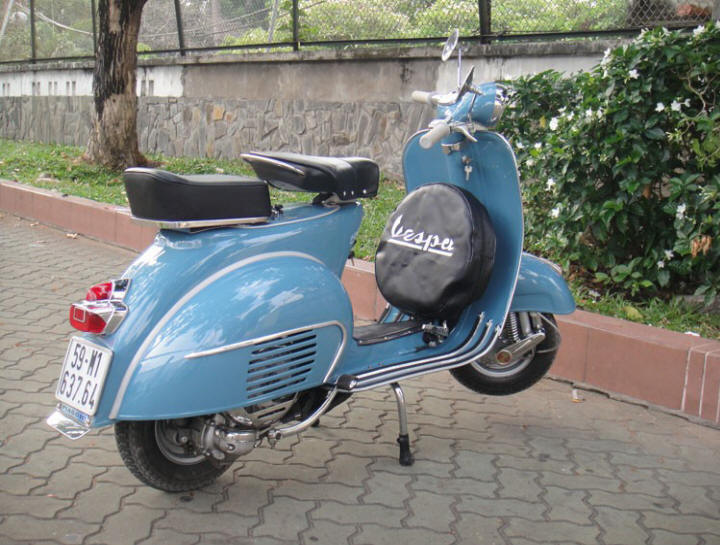 Vespa VBB Blue