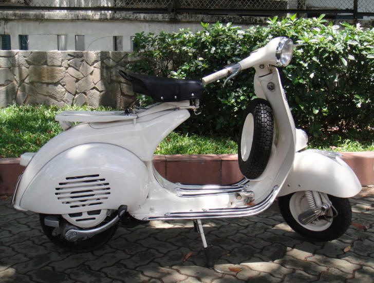 Vespa VB1 Cream