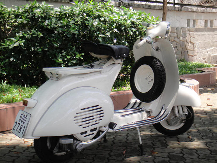 Vespa VB1 Cream
