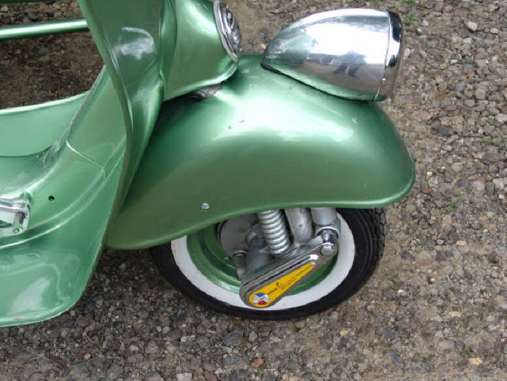 Vespa Faro Basso Green with Sidecar