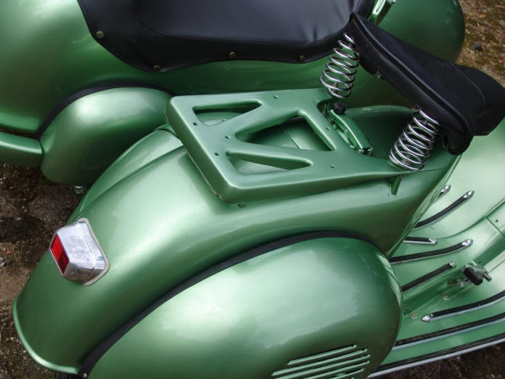 Vespa Faro Basso Green with Sidecar
