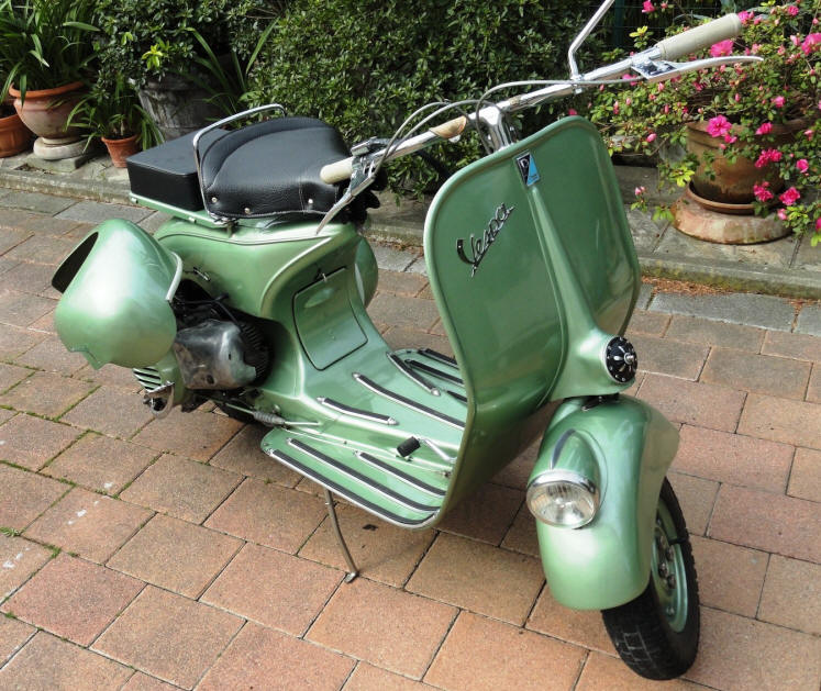 Vespa Faro Basso Green 1951