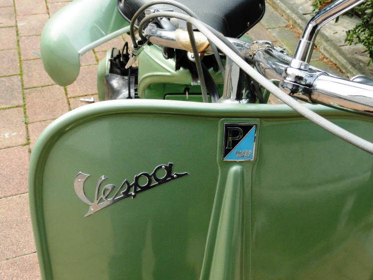 Vespa Faro Basso Green 1951