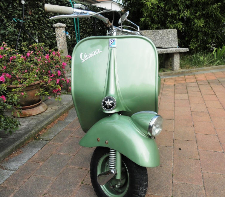 Vespa Faro Basso Green 1951