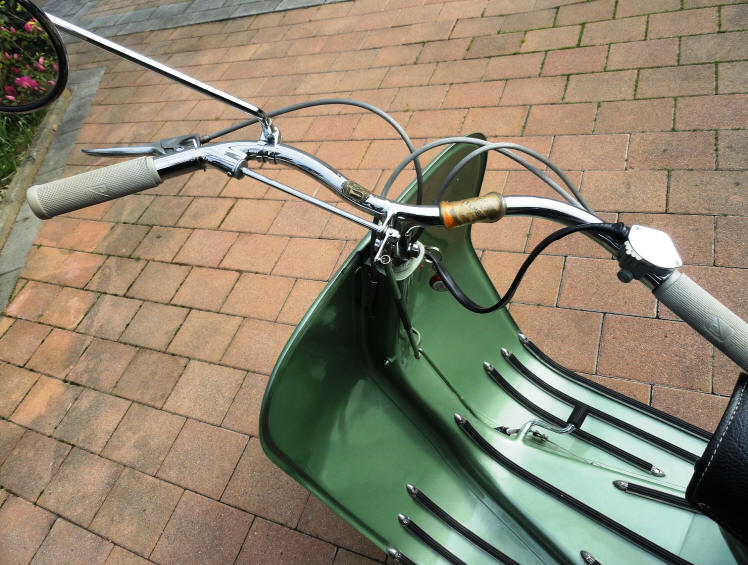 Vespa Faro Basso Green 1951