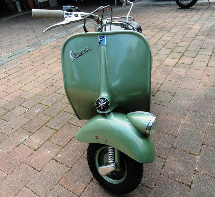 Vespa Faro Basso Green 1951