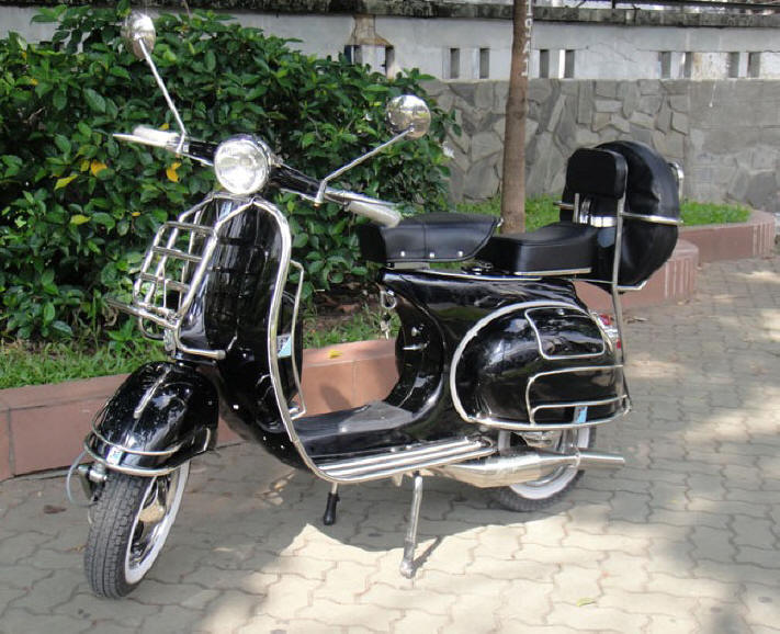Vespa VBB Pure Black